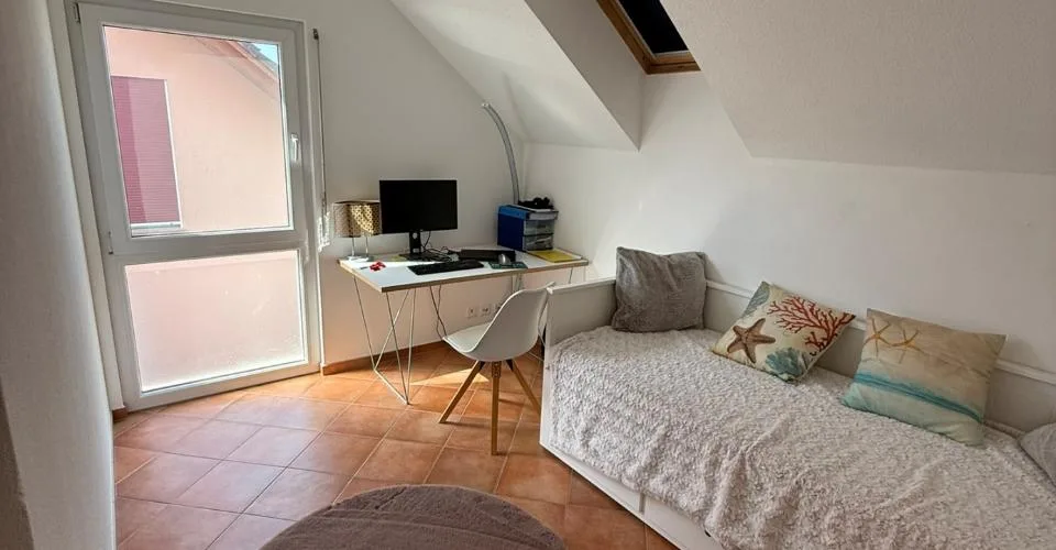 Casa indipendente luminosa e calma a Cudrefin – a due passi dal lago di Neuchâtel. – foto 17 di 42