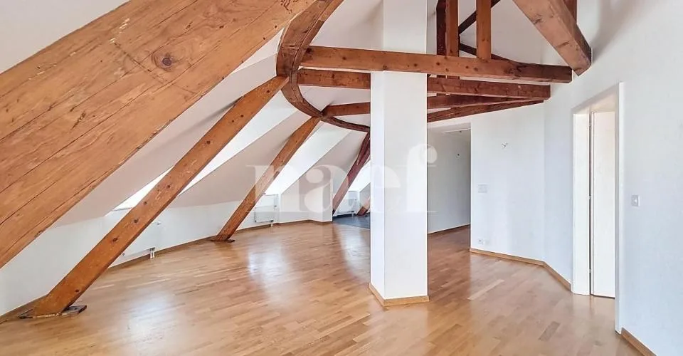 Charmantes 2.5-Zimmer-Dachwohnung – Foto 3 von 24
