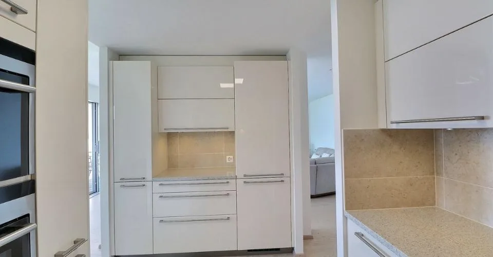SUPERBES WOHNUNG MIT 4.5 ZIMMERN IN CHERNEX - MONTREUX MIT SEHR SCHÖNER PANORAMASICHT – Foto 10 von 26