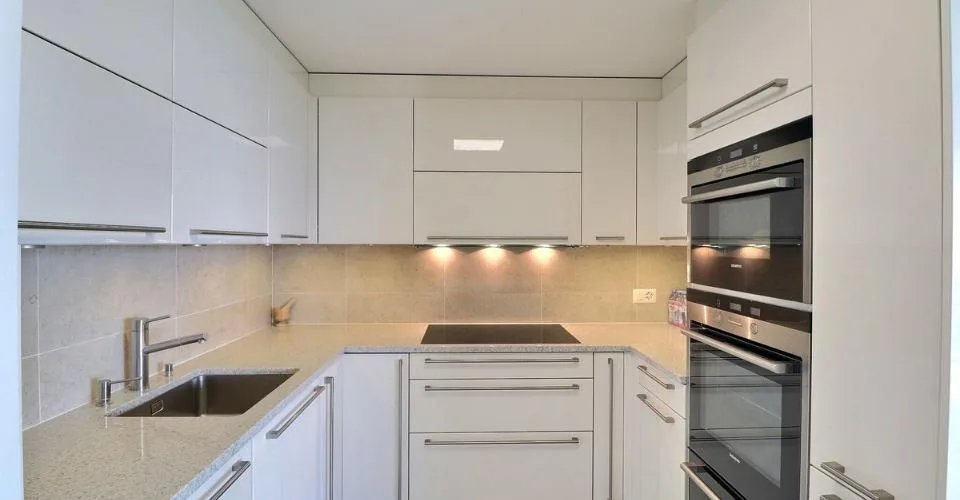 SUPERBES WOHNUNG MIT 4.5 ZIMMERN IN CHERNEX - MONTREUX MIT SEHR SCHÖNER PANORAMASICHT – Foto 9 von 26