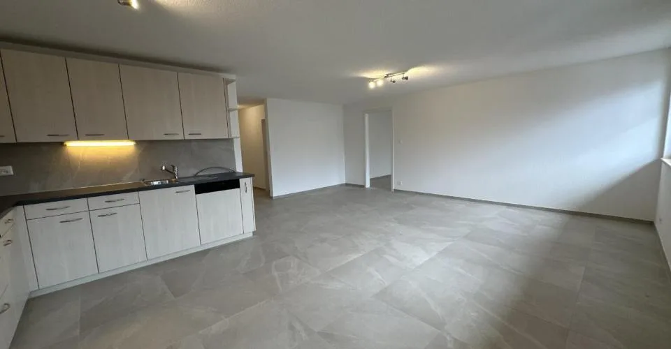 Vollständig renovierte 4,5-Zimmer-Wohnung in Alle – Foto 2 von 26