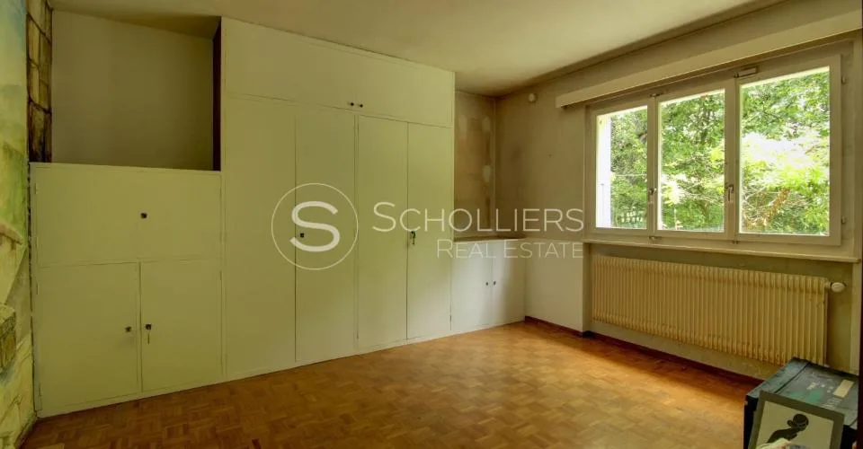 Einfamilienhaus in einer grünen Umgebung – Foto 14 von 19