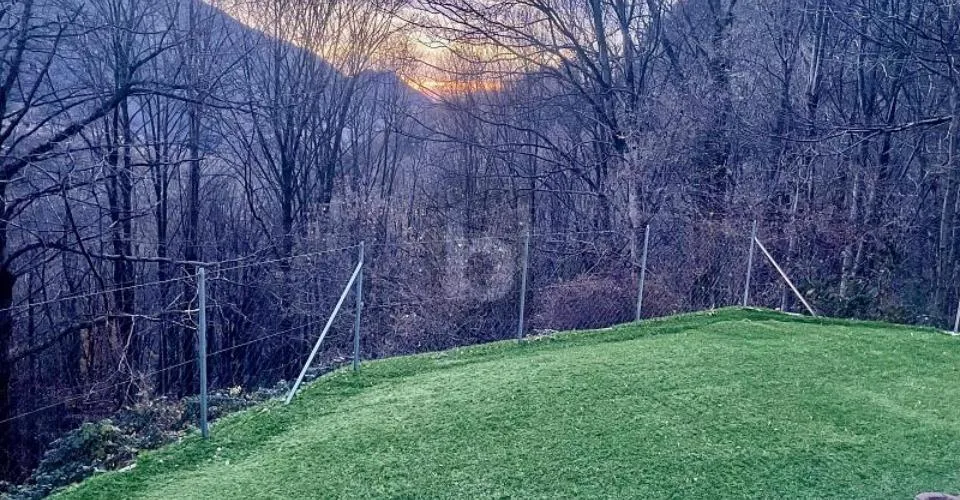 PACE E VISTA SULLA VALLE – foto 7 di 12