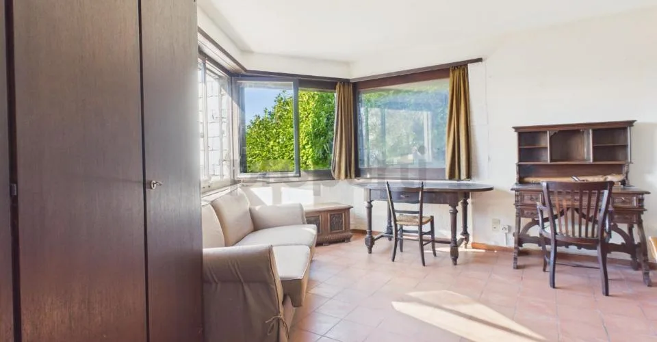 Arogno: Characteristic house with lake view, garden and great potential – photo 38 of 51