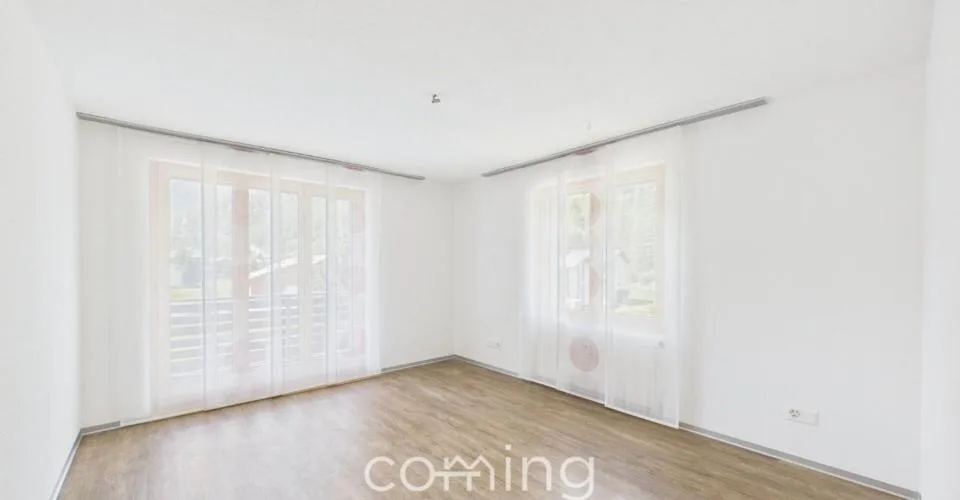 Vue panoramique et beaucoup d'espace - Appartement de 5.5 pièces à Saas-Grund, ensoleillé – photo 10 sur 28