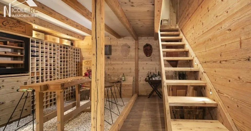 DUPLEX DE STANDING ENTIÈREMENT RÉNOVÉ ! – foto 8 di 29