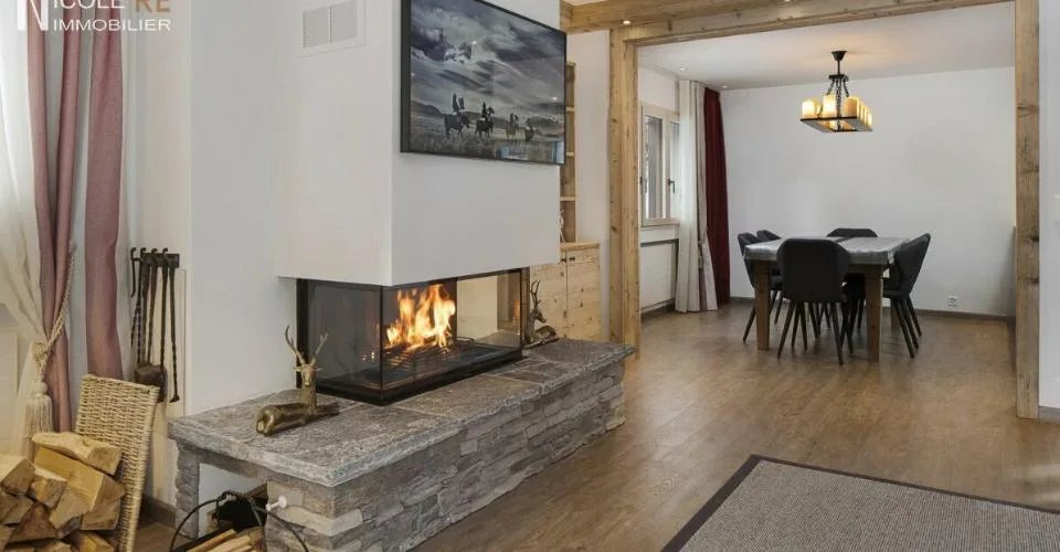 DUPLEX DE STANDING ENTIÈREMENT RÉNOVÉ ! – foto 10 di 29