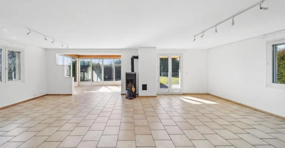 Villa indipendente a piano terra con grande potenziale di sopraelevazione! – foto 4 di 26