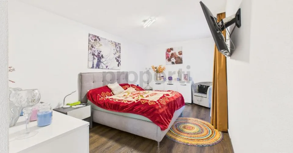 Elegantes 4,5-Zimmer-Wohnung in der Residence "3 Torri" in Gordola – Foto 14 von 18