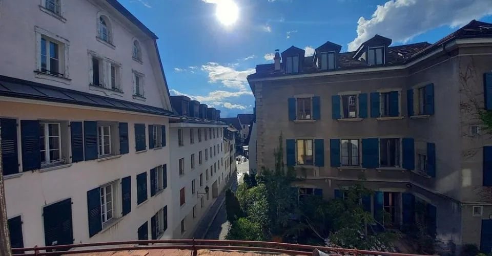 Charmant 4.5 pièces en duplex au coeur de la cité – foto 11 di 24