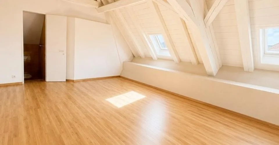 Charmant 4.5 pièces en duplex au coeur de la cité – foto 5 di 24