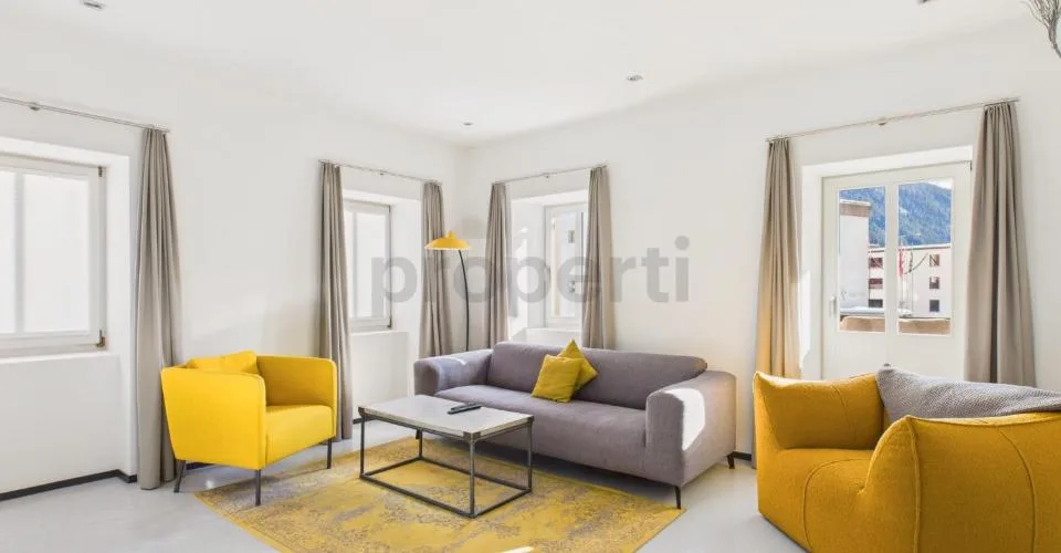 Exclusive 4.5-room apartment with Alpine panorama in historic villa - Davos Platz – photo 2 of 24