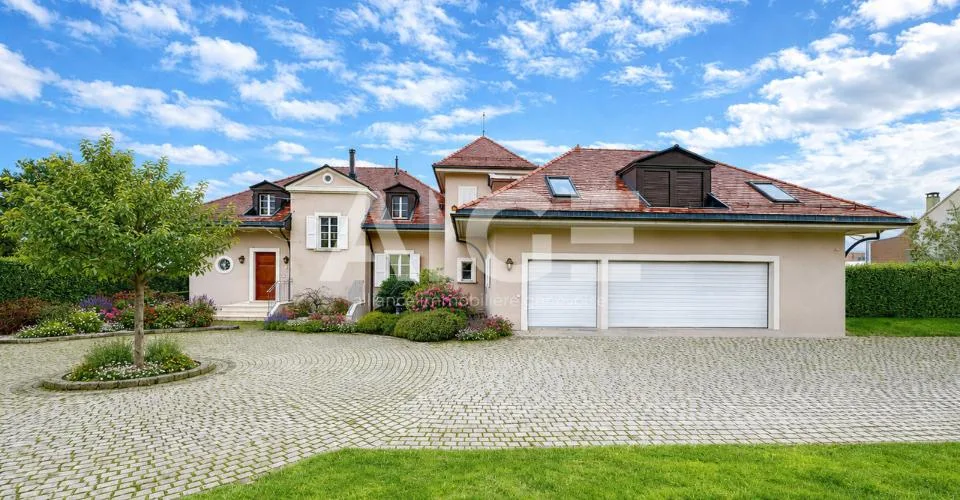 12 Zimmer Einfamilienhaus in Mont-sur-Rolle – Foto 11 von 27