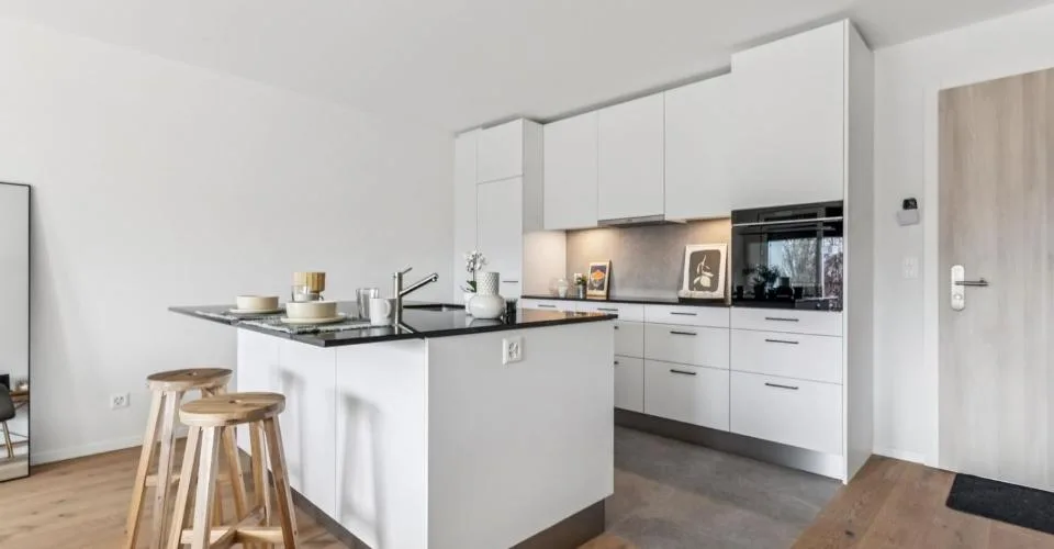 Superbe appartement de 5.5 pièces avec vue sur les Préalpes – Foto 3 von 14
