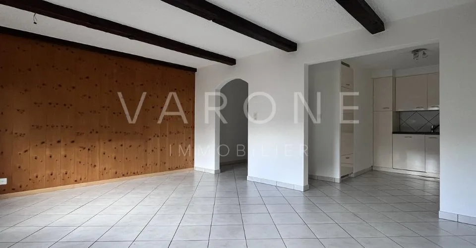 Maison villageoise de 5 pièces avec grange transformable – photo 3 sur 29