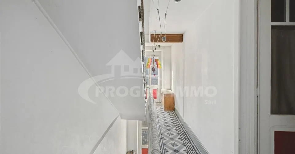 AUSSERGEWÖHNLICH - GROßES HAUS ZUM RENOVIEREN – Foto 5 von 20