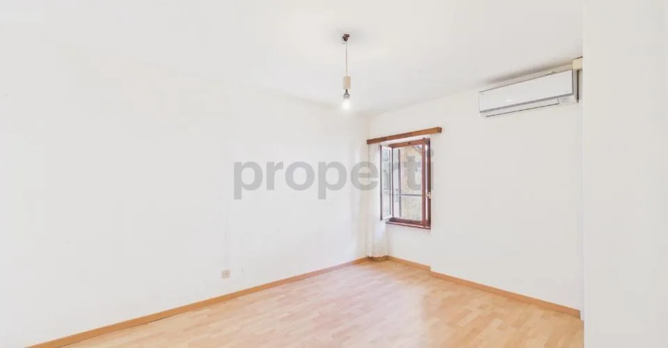 Spaziosa 7.5 locali casa bifamiliare parzialmente ristrutturata, Alto Malcantone-Mugena – foto 23 di 27