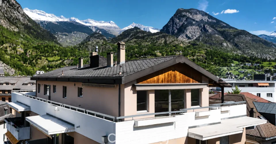 Attikawohnung in Brig-Glis - 5.5 Zimmer, Panorama-Bergsicht und Blick auf das Stockalperschloss – photo 2 sur 32