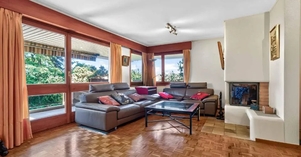 Spacieux appartement de 4.5 pièces situé dans un environnement privilégié – Foto 5 von 26