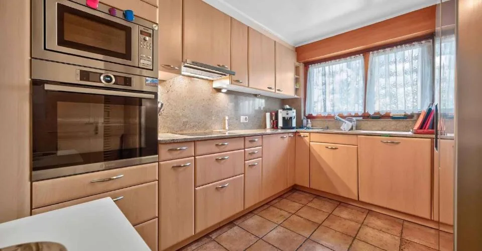 Spacieux appartement de 4.5 pièces situé dans un environnement privilégié – Foto 7 von 26
