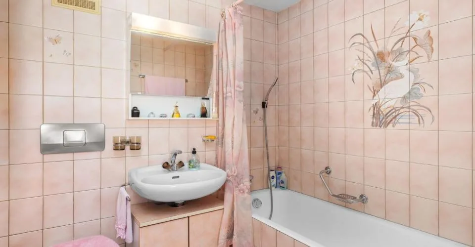 Duplex familial à rafraîchir dans un quartier résidentiel recherché – Foto 12 von 19