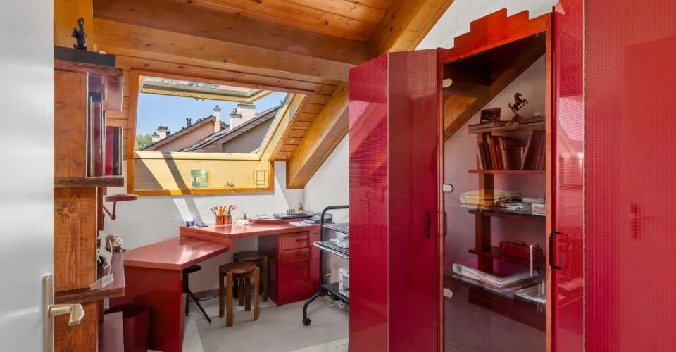Duplex familial à rafraîchir dans un quartier résidentiel recherché – Foto 10 von 19