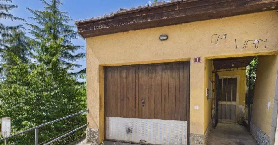 Elegantes Villenhaus mit 4 Zimmern und Balkon, renoviert, Agno – Foto 28 von 29