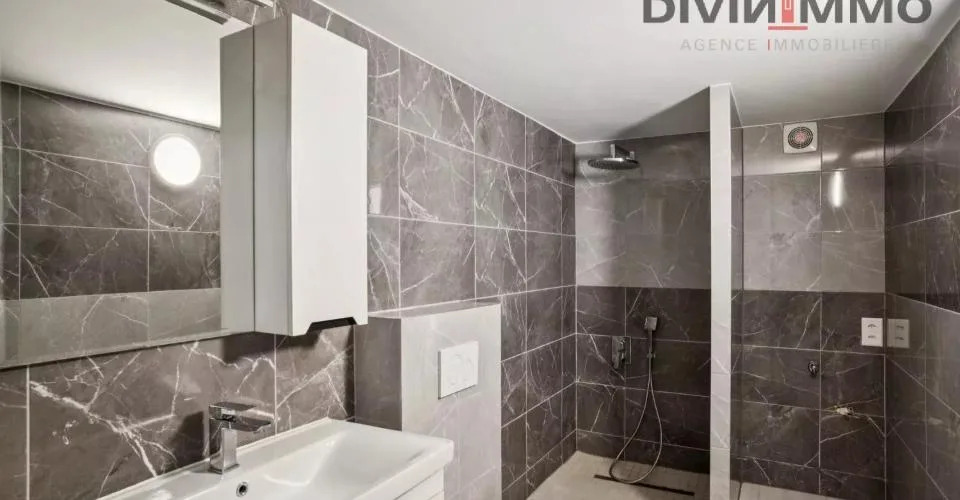 Appartement typique en rez-de-jardin – foto 4 di 14