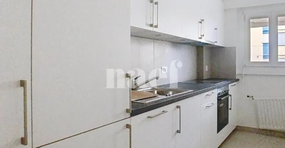 Wohnung mit 3.5 Zimmern im 3. Stock