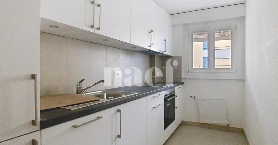 Wohnung mit 3.5 Zimmern im 3. Stock