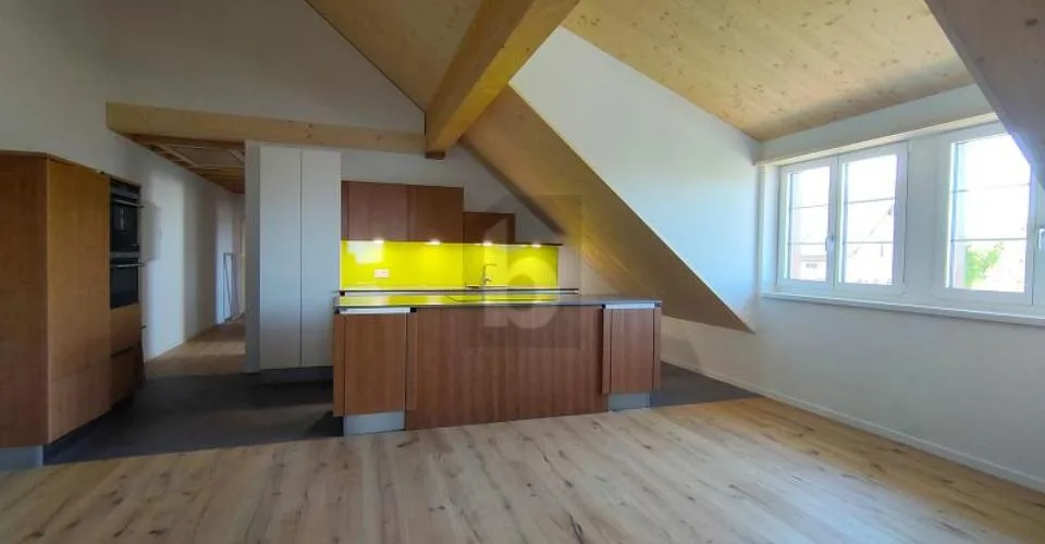 Avec ascenseur et design intérieur de haute qualité