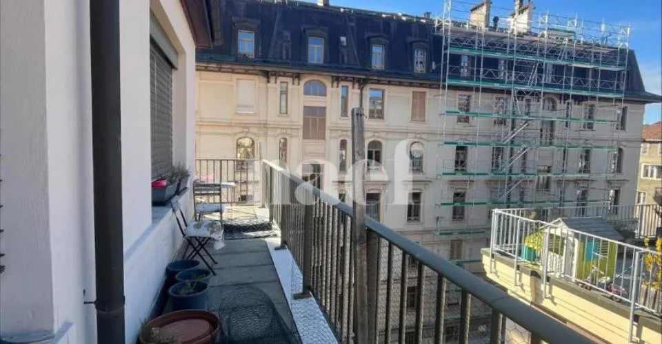 Superbe 3 pièces lumineux avec un long balcon en "L" – Foto 12 von 24