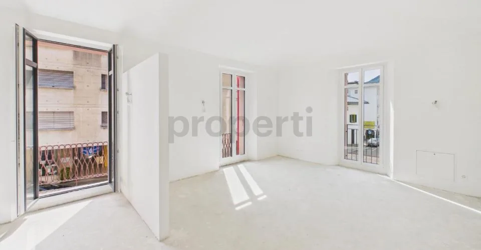 Elegante Oasi di Tranquillità, Spazi Luminosi & Design Moderno! -- Elegante Wohlfühloase, Lichtdurchflutete Räume & Modernes Design! – foto 2 di 25