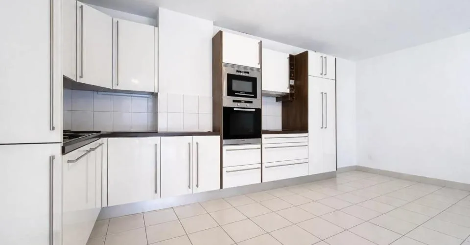 Charmantes Wohnung, nahe bei allen Annehmlichkeiten – Foto 3 von 14