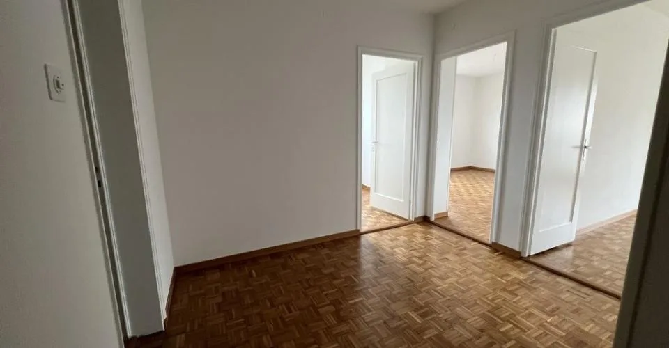 Magnifique 3 pièces dans un quartier calme – Foto 8 von 14
