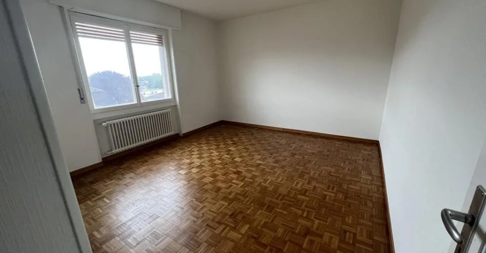 Magnifique 3 pièces dans un quartier calme – Foto 13 von 14
