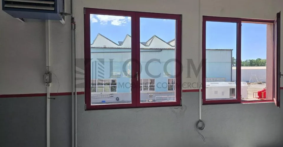 Ampio spazio industriale in affitto a Bussigny – foto 17 di 24