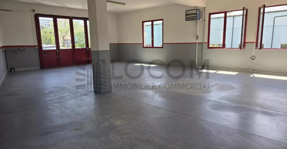 Ampio spazio industriale in affitto a Bussigny – foto 14 di 24