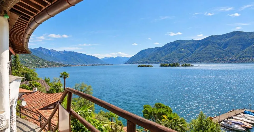 Mediterranean Holiday Home with Boat Dock – photo 7 of 11