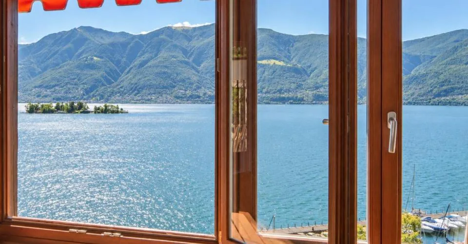 Mediterranean Holiday Home with Boat Dock – photo 9 of 11