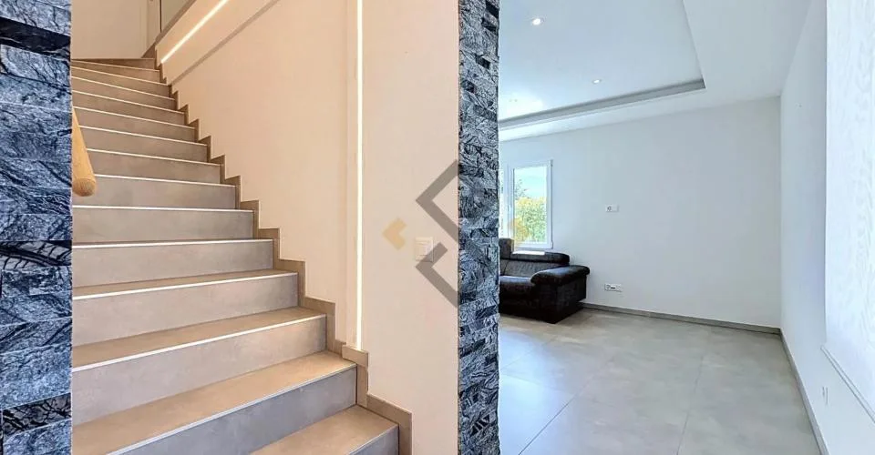 Casa 4.5 locali 30 min Losanna 35 min Friburgo – foto 13 di 26