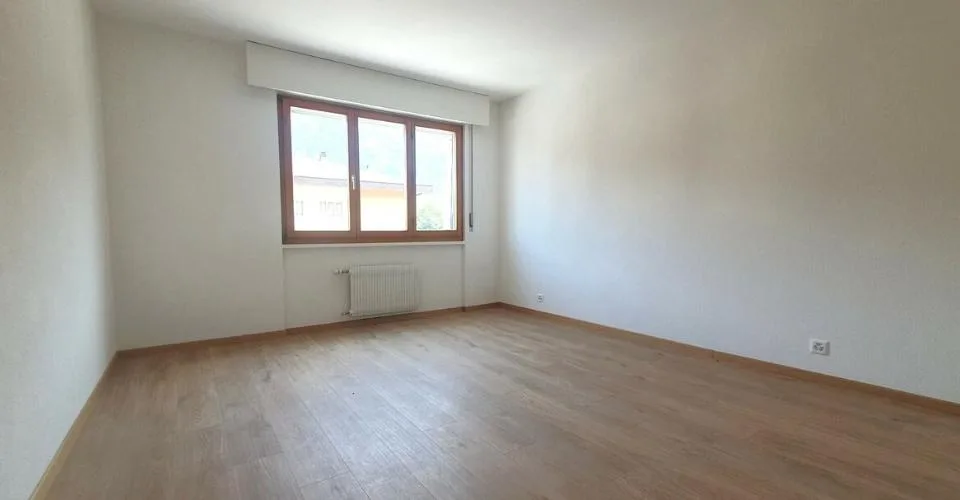 Très beau appartement très bien entretenu à louer à Noës – photo 3 sur 12