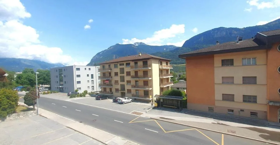 Très beau appartement très bien entretenu à louer à Noës – photo 8 sur 12