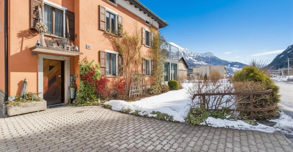 Doppelhaushälfte (3.5 Zimmer + 5.5 Zimmer) mit Blick auf die Berge in Piotta – Foto 13 von 40