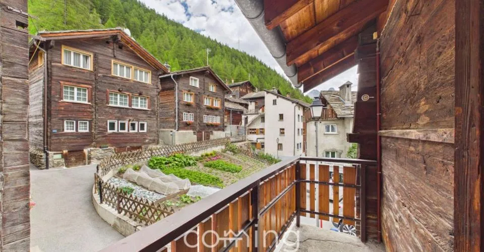 Appartement 4.5 pièces lumineux avec terrasse à Saas-Balen à vendre – photo 29 sur 32