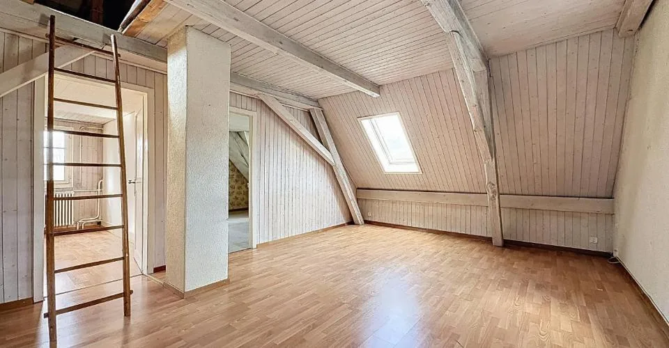 Grande maison à rénover – Foto 10 von 26