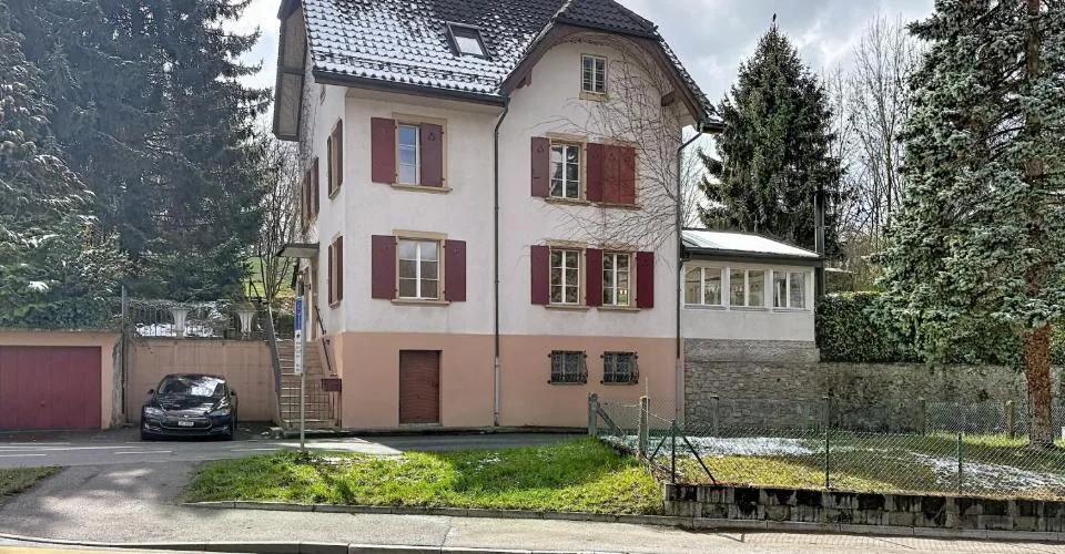 Grande maison à rénover – Foto 11 von 26
