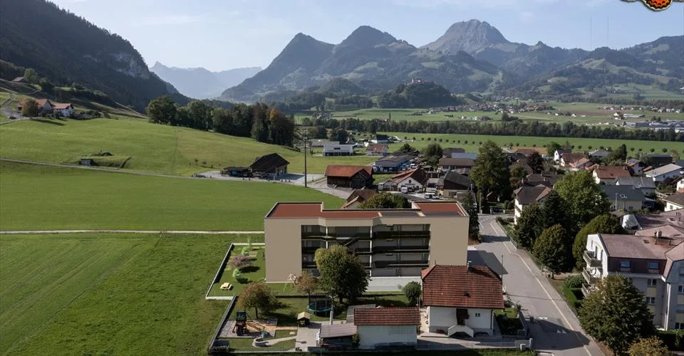 Superbe 4½ pièces à Broc avec grand balcon couvert ! – Foto 4 von 12