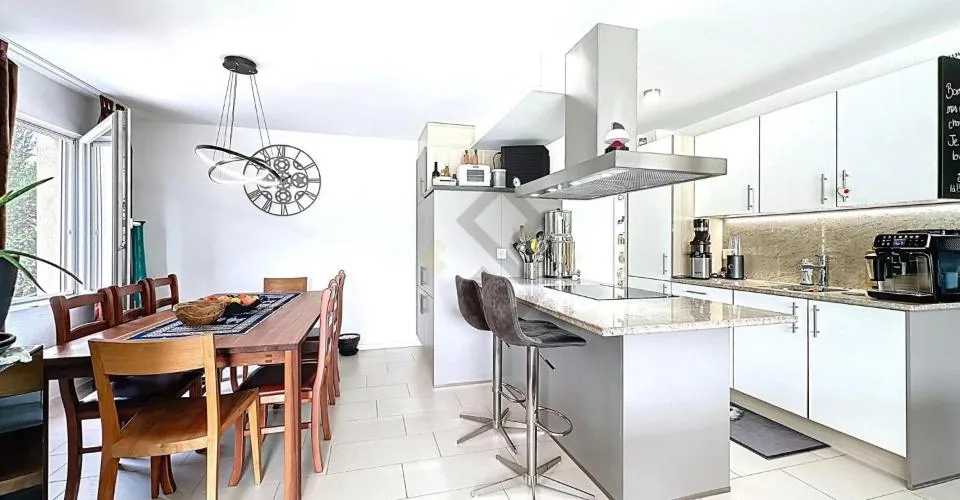 Wohnung 4.5 Zimmer mit Garten, 25 Minuten von Freiburg – Foto 4 von 16