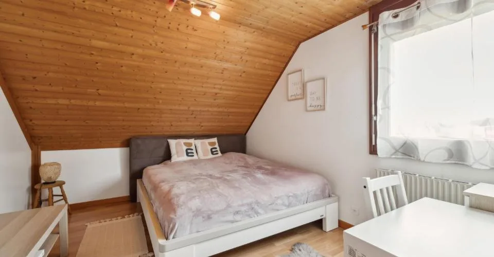 Angenehmes Einfamilienhaus mit 5.5 Zimmern – Foto 16 von 22